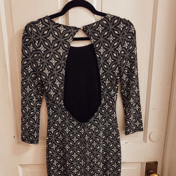 Sparkle Party Dress - Picture 2 of 6